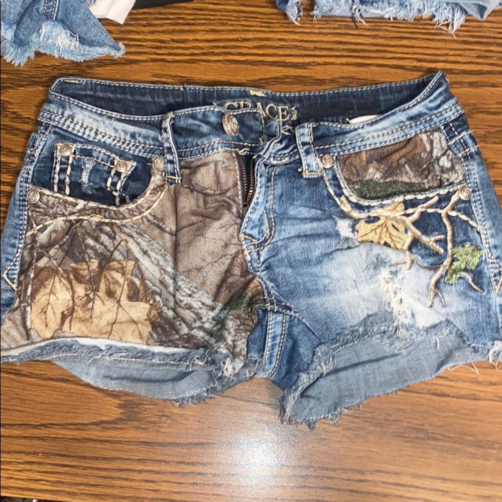 Grace in LA Camo Shorts
